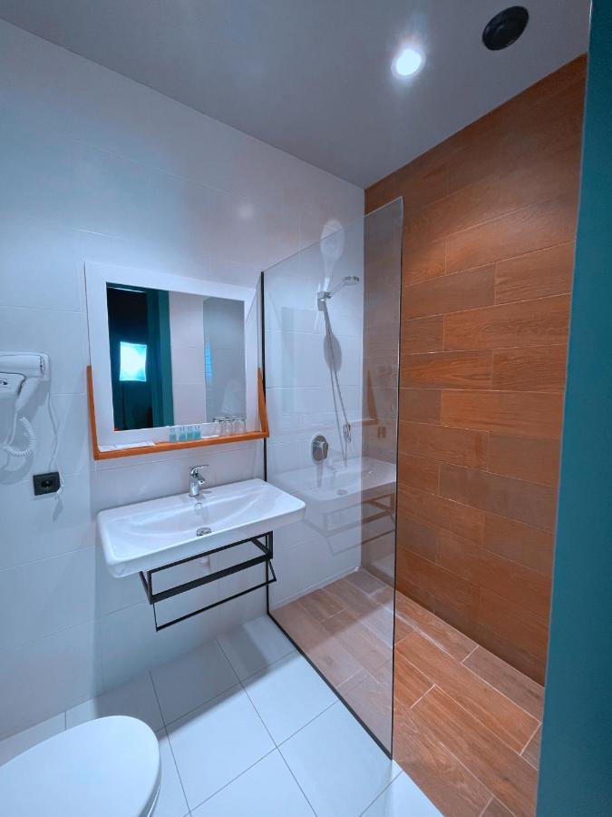 Green Rooms Kutaisi Bagian luar foto