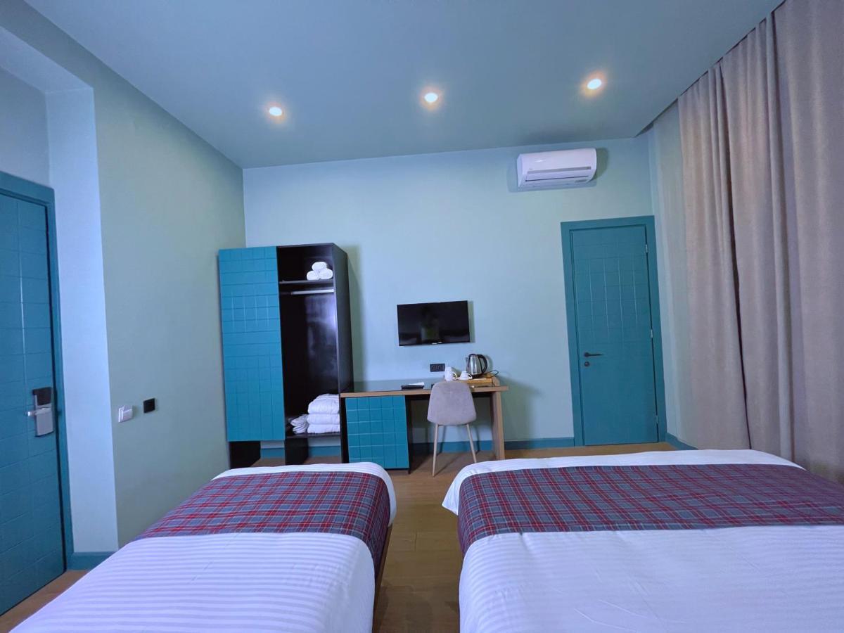 Green Rooms Kutaisi Bagian luar foto